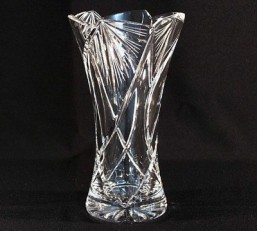 váza 25,5 cm - Broušené sklo - Ostatní brus