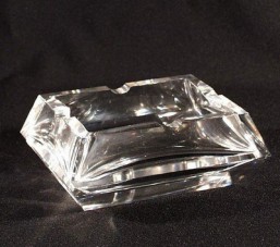 Broušené sklo - popelník 14 cm - Broušené sklo - Ostatní brus