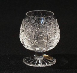 Broušené sklo -sklenice - brendy 80 ml - Broušené sklo - Bohatý brus