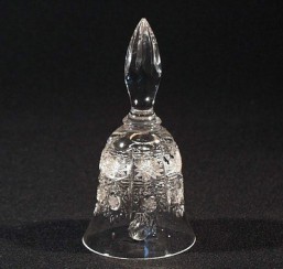 Broušené sklo - zvonek 12,6 cm - Broušené sklo - Bohatý brus