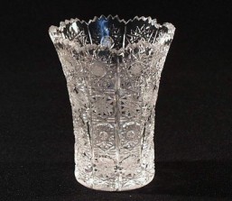 broušené sklo -váza 10,2 cm - Broušené sklo - Bohatý brus