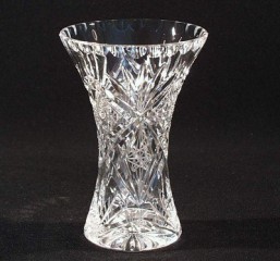 broušené sklo -váza 15,5 cm - Broušené sklo - Bohatý brus