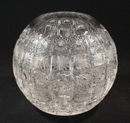 broušené sklo -váza - koule 18 cm - Broušené sklo - Bohatý brus