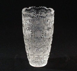 broušené sklo -váza 13 cm - Broušené sklo - Bohatý brus