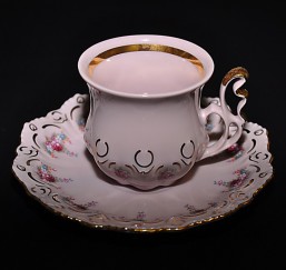 Růžový porcelán - šálek s podšálkem mocca Lenka - Růžový porcelán - šálky + podšálky