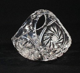Broušené sklo -košíček 12 cm - Broušené sklo - Ostatní brus