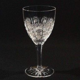 Broušené sklo -Broušené sklo -sklenice - víno 180 ml - Broušené sklo - Bohatý brus