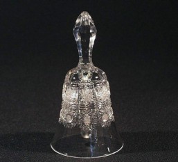 Broušené sklo - zvonek 12,8 cm - Broušené sklo - Bohatý brus