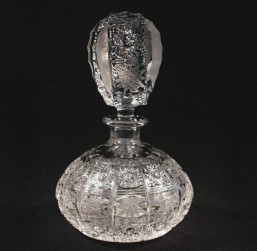 Broušené sklo - flakon 250 ml - Broušené sklo - Bohatý brus