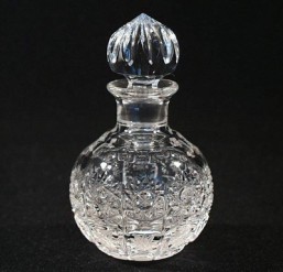 Broušené sklo - flakon 60 ml - Broušené sklo - Bohatý brus