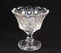 Broušené sklo -nástolec 12,5 cm - Broušené sklo - Bohatý brus
